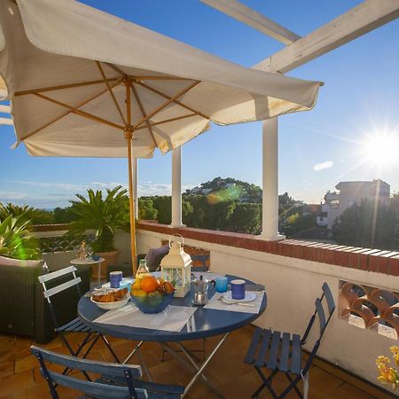 Villa Montlilin - Happy Rentals Вильфранш-сюр-Мер Экстерьер фото