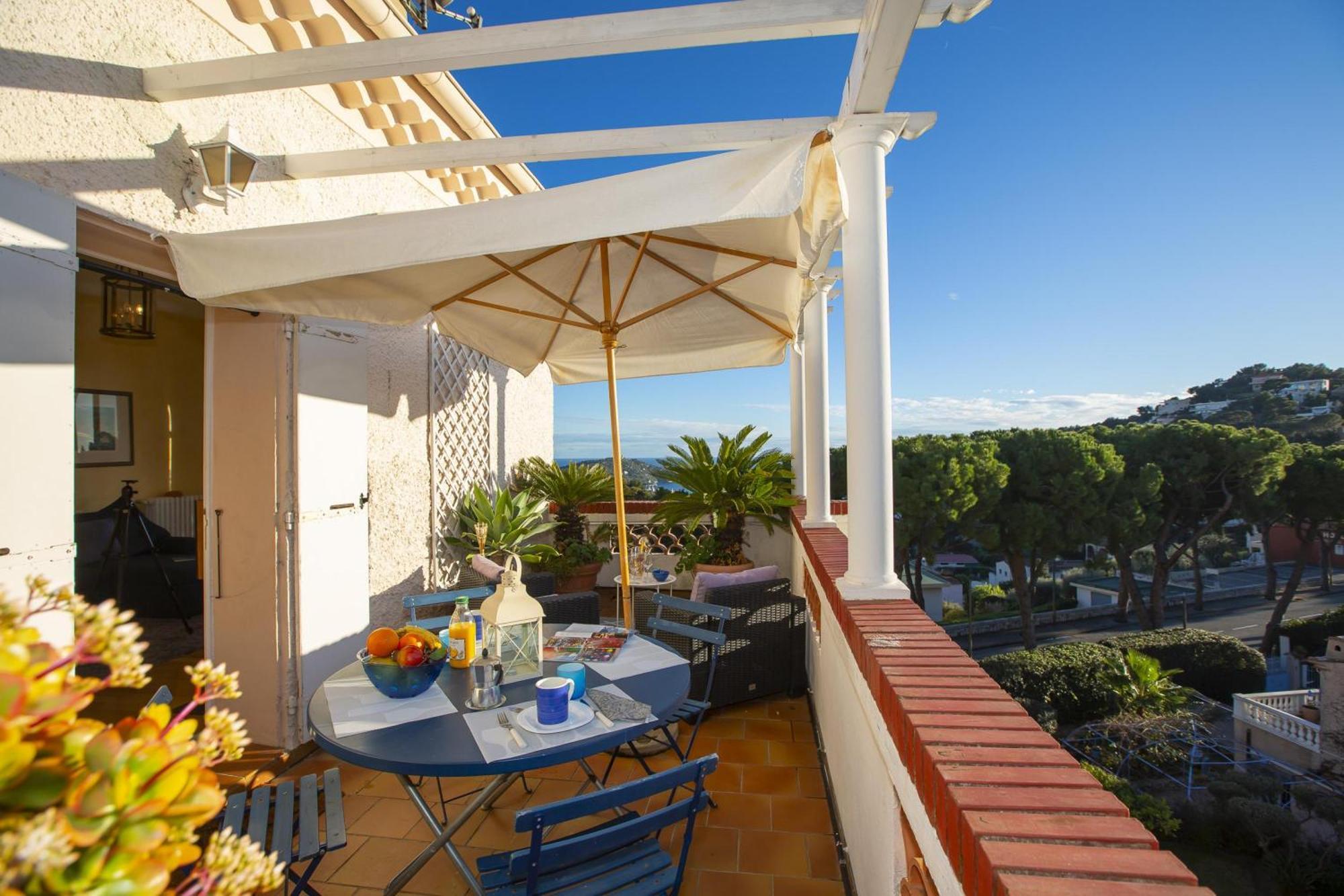 Villa Montlilin - Happy Rentals Вильфранш-сюр-Мер Экстерьер фото